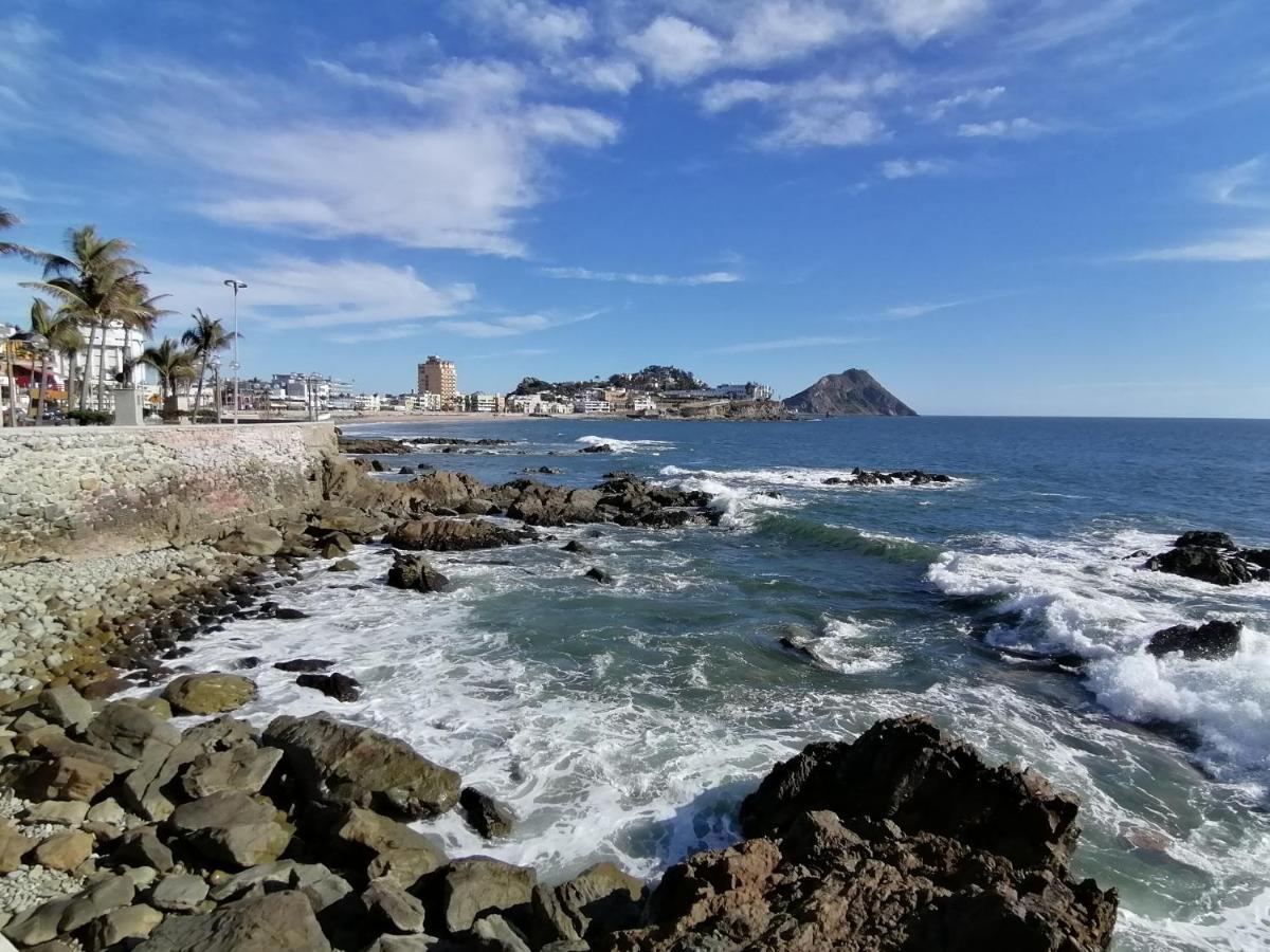 Casa Dahlia 2 Panzió Mazatlán Kültér fotó