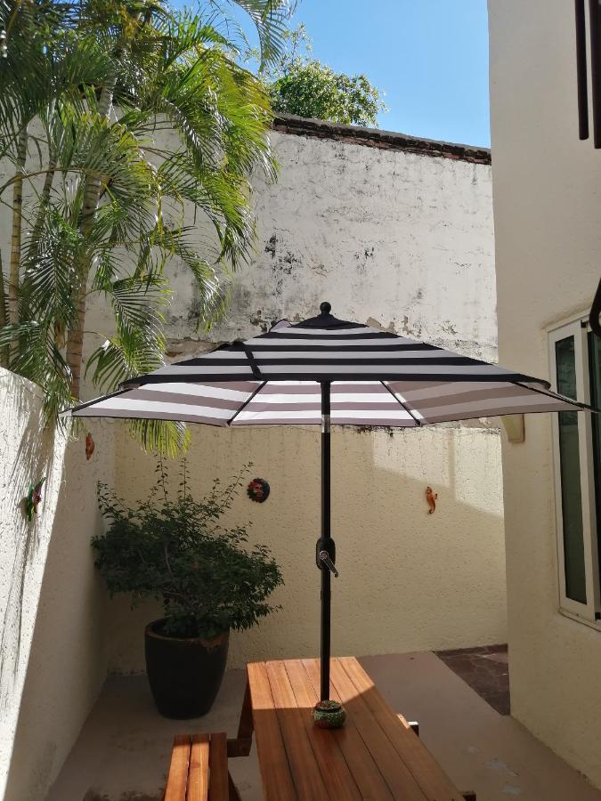 Casa Dahlia 2 Panzió Mazatlán Kültér fotó